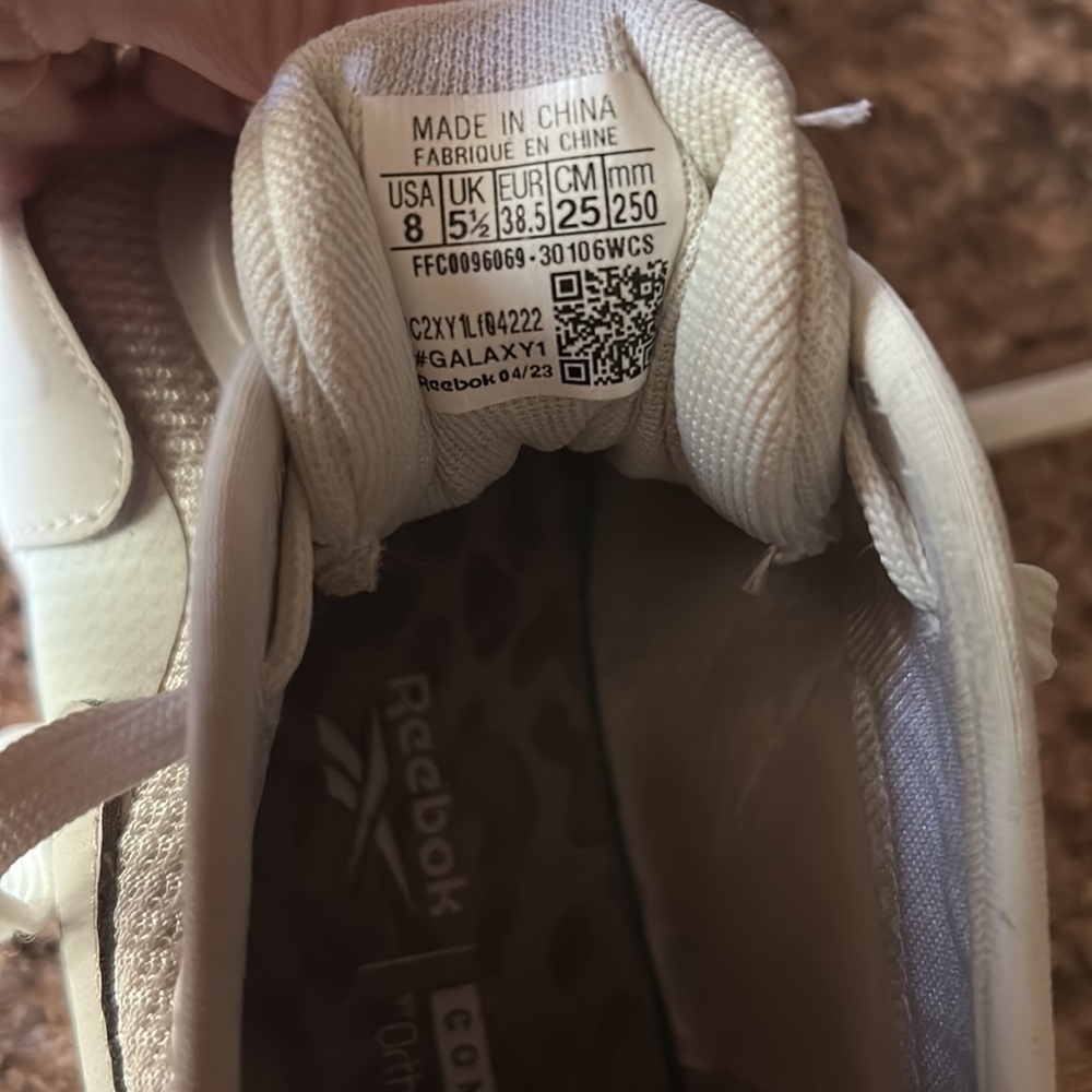 Reebok Galaxy dynamite 1 athletic shoes🤍 - Picture 5 of 5